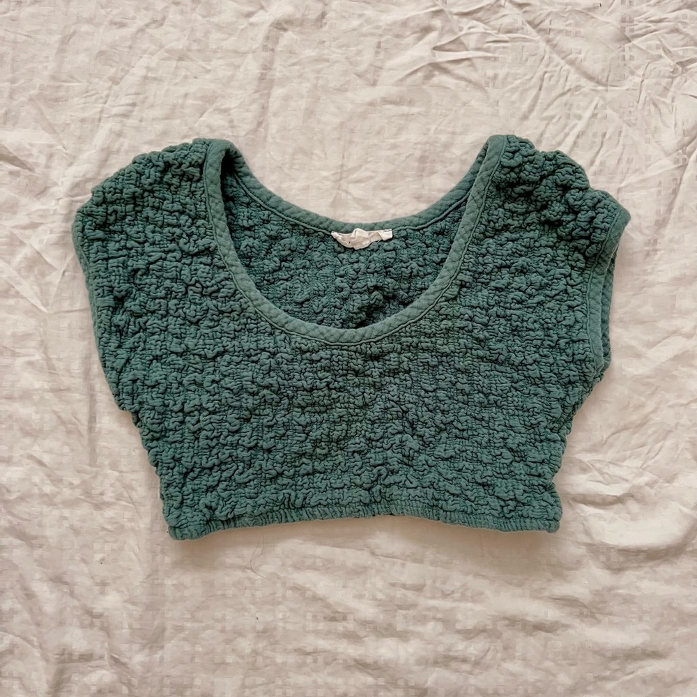 green crop top from brandy Melville!!